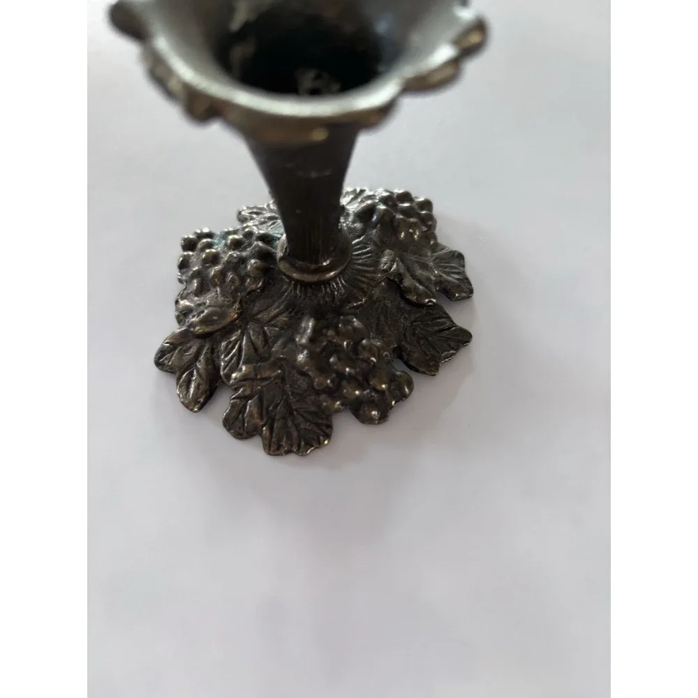 Beautiful‎ Vintage Bronze, Candlestick Holder Grapes Made In The USA. 2035. 3
